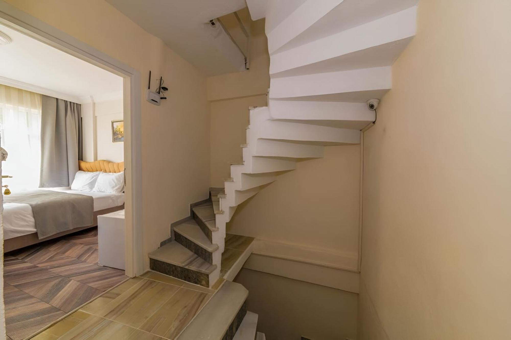 Grand Romanos Hotel Istanbul Ngoại thất bức ảnh